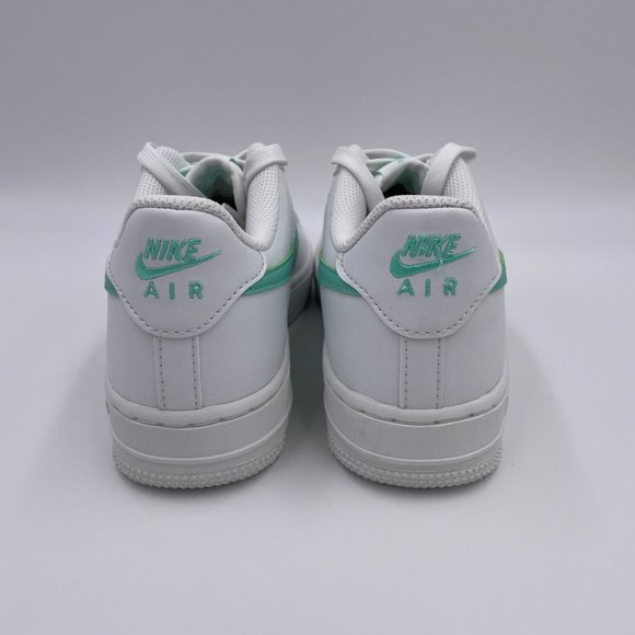 Nike Air Force 1 White Womens Shoes - Picture 4 of 8